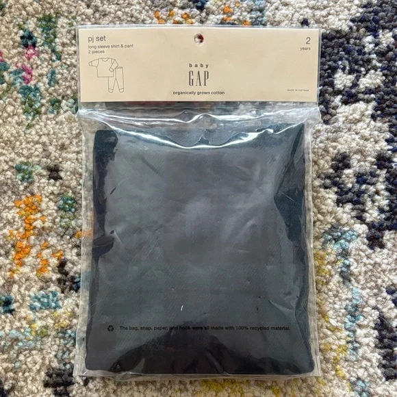 🆕 NWT GAP Dark Blue & Dark Green Plaid Pajama Set Sz 2T - Picture 2 of 2